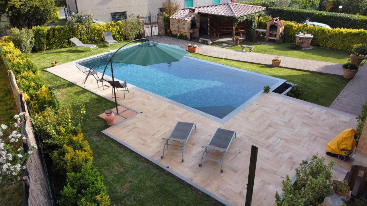 몬티시아노 Casa Dani Con Piscina Privata 아파트 외부 사진